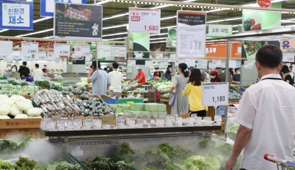 ▲서울 서초구 양재동 하나로마트 신선식품, 채소 판매대 모습. 