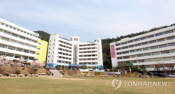 [韓경제 아킬레스건](8) 지방 대학 연쇄 폐교 : 지역 인재 양성 생태계의 파괴